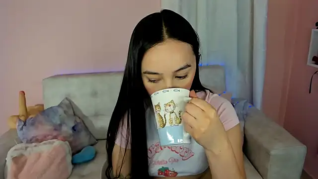 tinysara online show from 03.01.25