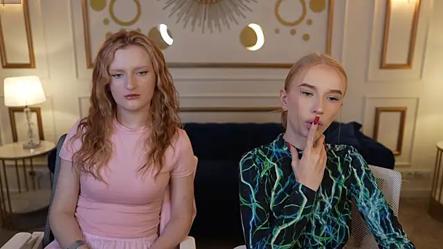 Amelia Blaze online show from 10.10.25