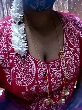 Snapshot of tuttifrutti17 chatting on 01.10.26 tuttifrutti17 online show from 01.10.26