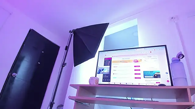 izaro22 online show from 09.26.25