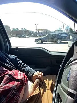 Snapshot of Themechanic420 chatting on 02.20.25 Themechanic420 online show from 02.20.25