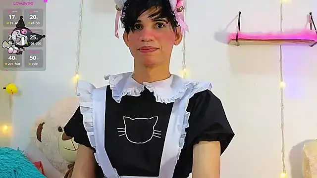 Snapshot of Ariel_Femboy_ chatting on 03.07.25 Ariel Femboy online show from 03.07.25