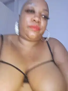 QUEENxJESSI online show from 02.25.25