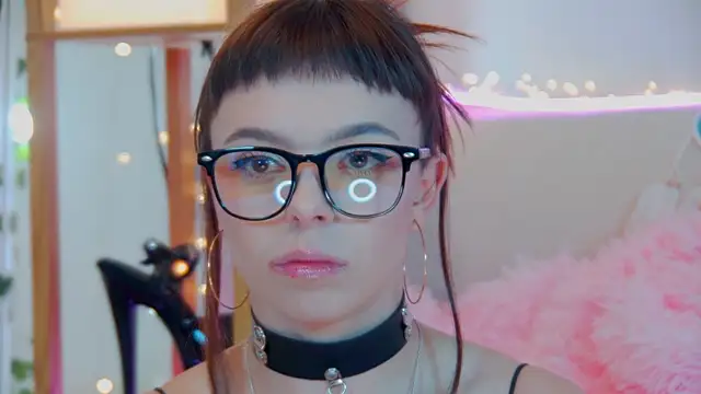 Snapshot of ElisabethDavis chatting on 09.22.25 ElisabethDavis online show from 09.22.25