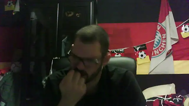 Die-geile-Sau online show from 11.12.25