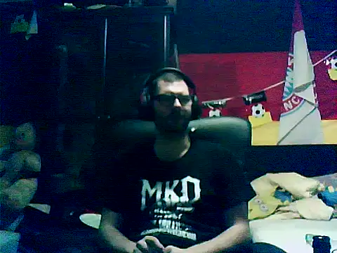 Die-geile-Sau online show from 12.22.25