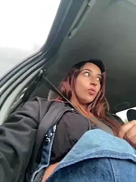 Snapshot of Vaiolet_a chatting on 01.11.25 Vaiolet a online show from 01.11.25