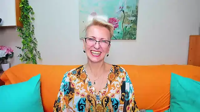 iamyourdream89 online show from 11.29.25