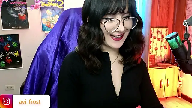 Snapshot of avi_frost chatting on 12.05.24 avi frost online show from 12.05.24