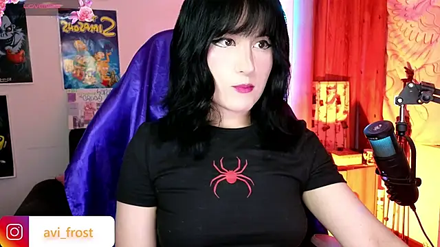 Snapshot of avi_frost chatting on 12.11.24 avi frost online show from 12.11.24