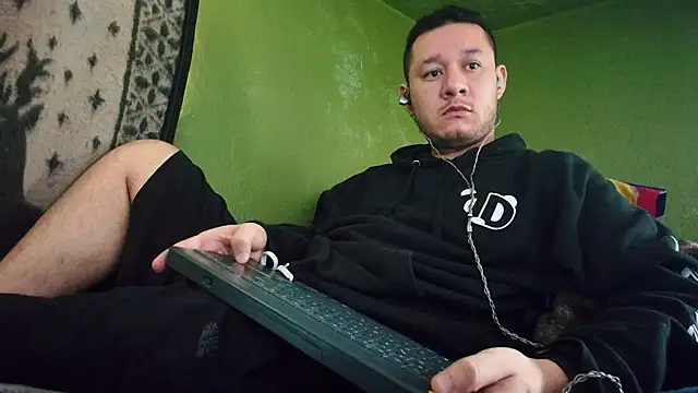 Snapshot of sweet_cock28 chatting on 02.03.25 sweet cock28 online show from 02.03.25