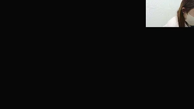 Snapshot of nemui_oyasumi chatting on 10.24.25 nemui oyasumi online show from 10.24.25
