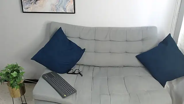 Snapshot of Amber_Etan chatting on 09.22.25 Amber Etan online show from 09.22.25