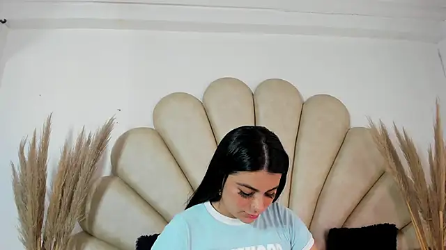 Snapshot of Natasha__Blue chatting on 09.23.25 Natasha Blue online show from 09.23.25