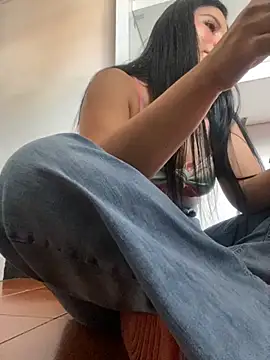 Snapshot of Natasha__Blue chatting on 10.15.25 Natasha Blue online show from 10.15.25