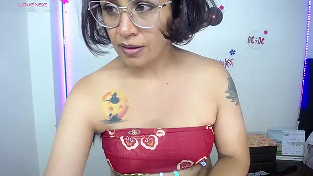pinky violeta online show from 07.05.26