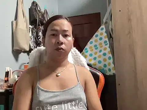 Snapshot of UrLove_Marga chatting on 09.24.25 UrLove Marga online show from 09.24.25