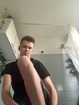 Toyjungee online show from 09.20.25