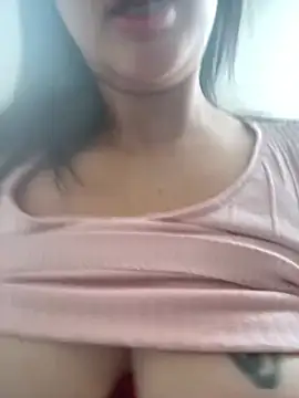 Sarahkhaalifa online show from 05.19.26