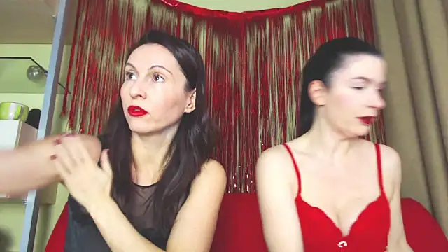 Snapshot of BDSMStars chatting on 12.25.24 BDSMStars online show from 12.25.24