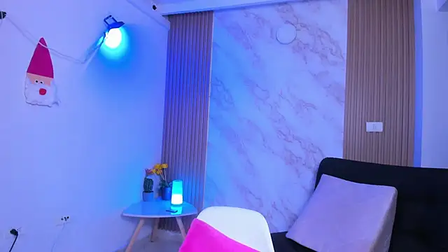 Snapshot of Megan_blue7 chatting on 02.09.25 Megan blue7 online show from 02.09.25