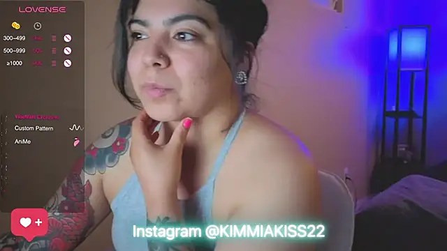 Snapshot of kimmiakiss22 chatting on 02.16.25 kimmiakiss22 online show from 02.16.25