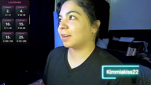 Snapshot of kimmiakiss22 chatting on 09.09.25 kimmiakiss22 online show from 09.09.25