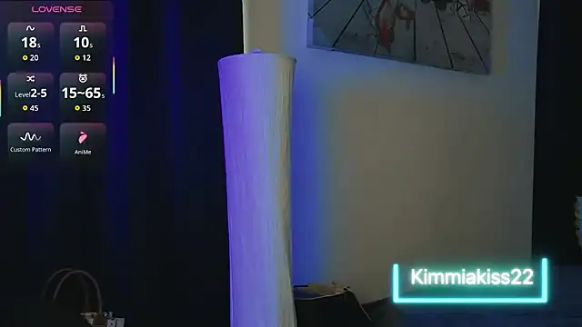Snapshot of kimmiakiss22 chatting on 09.10.25 kimmiakiss22 online show from 09.10.25