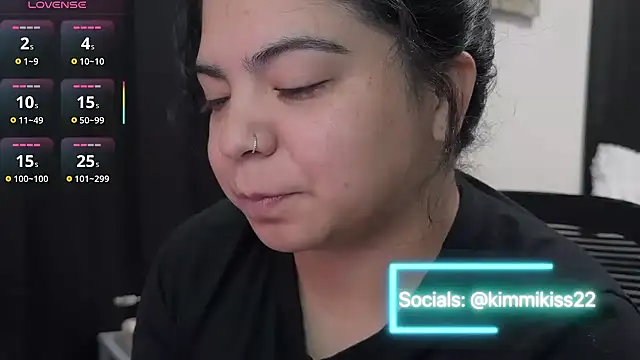 kimmiakiss22 online show from 09.28.25