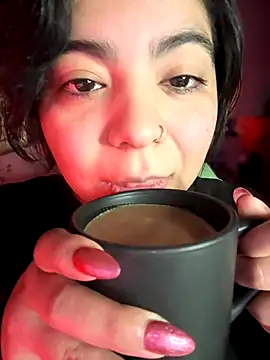 kimmiakiss22 online show from 12.23.25