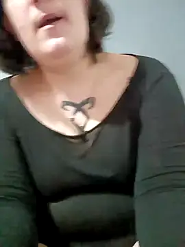 Snapshot of Lolabeluccia_xh_ chatting on 02.12.26 Lolabeluccia xh online show from 02.12.26