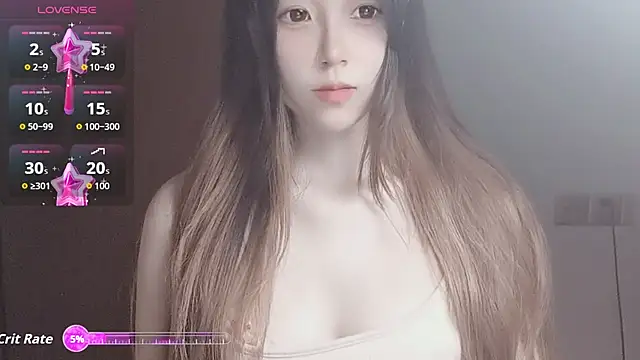 Snapshot of VaerySaenz chatting on 09.22.25 VaerySaenz online show from 09.22.25