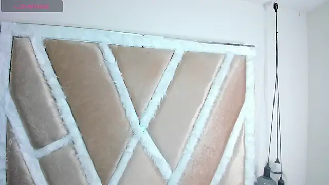 xhinata hyugax online show from 11.12.25