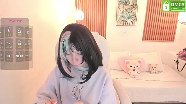 laukyubey online show from 02.20.25