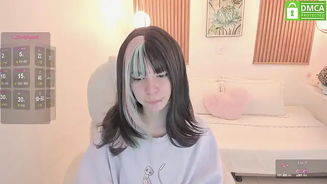 laukyubey online show from 03.15.25