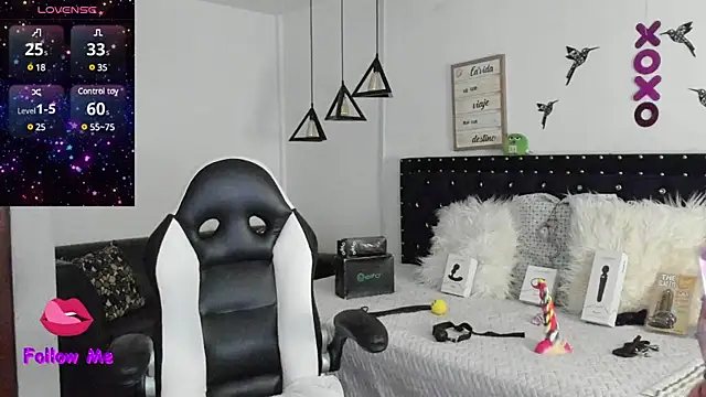 natasha logan  online show from 12.15.24