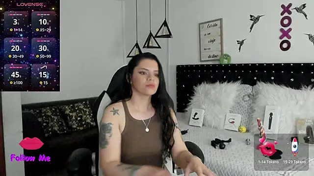 natasha logan  online show from 12.17.24