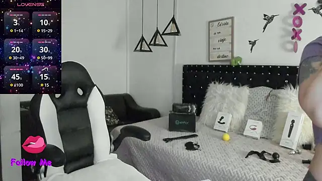 natasha logan  online show from 12.27.24