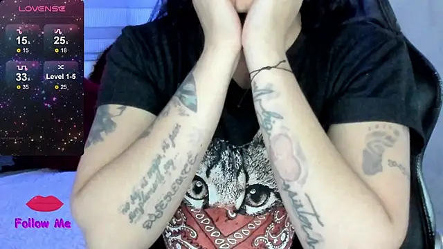 natasha logan  online show from 04.12.26