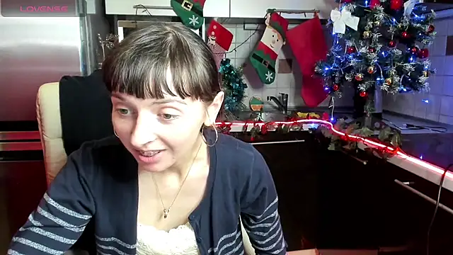 TayanaJons online show from 12.10.24
