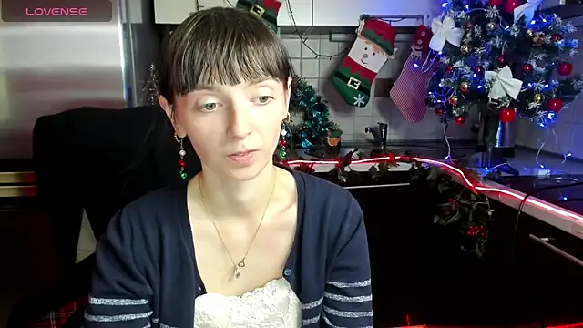 TayanaJons online show from 12.17.24