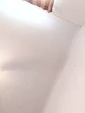 BustyWendy online show from 10.28.25