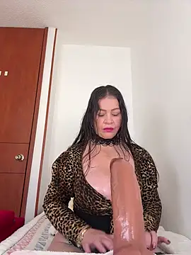 selena369 online show from 04.14.26