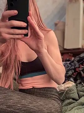 GoldenFlameGoddess online show from 11.22.25