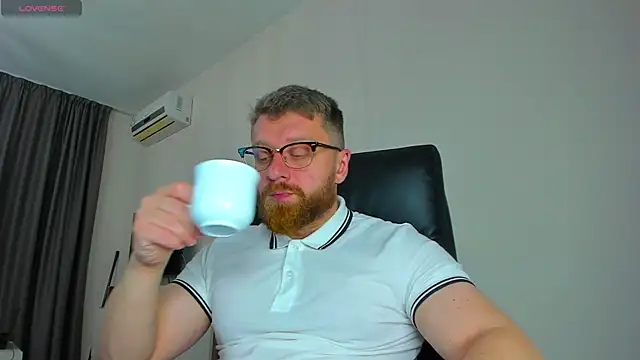 Findom guy online show from 03.22.26