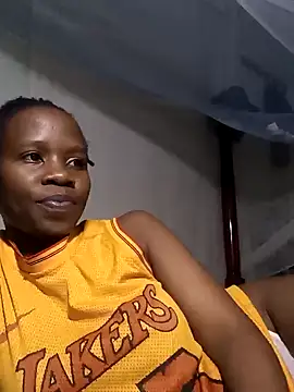 Queentesi online show from 12.22.24