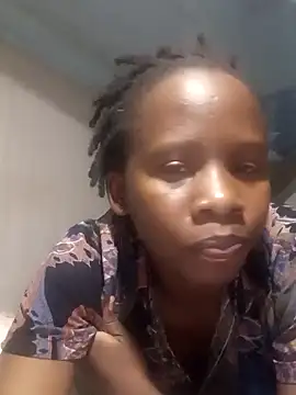 Queentesi online show from 01.11.25