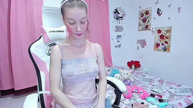 MiiaVolkova online show from 01.12.25