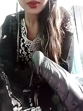 Noor Darliing online show from 12.31.24