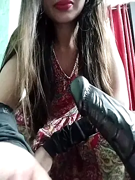 Snapshot of Noor_Darliing chatting on 11.16.25 Noor Darliing online show from 11.16.25